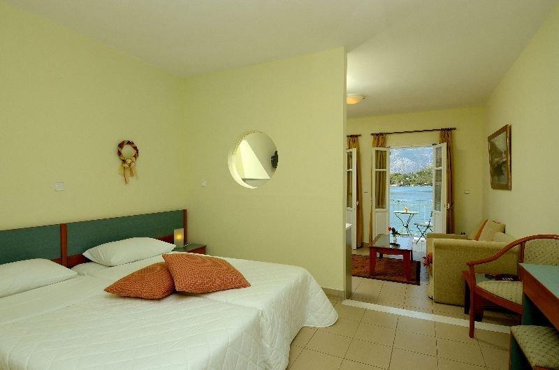 Hotel Omirikon à Vathy  Extérieur photo